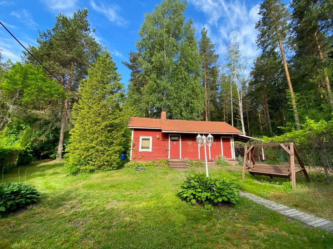 Sauna-/varastorakennus