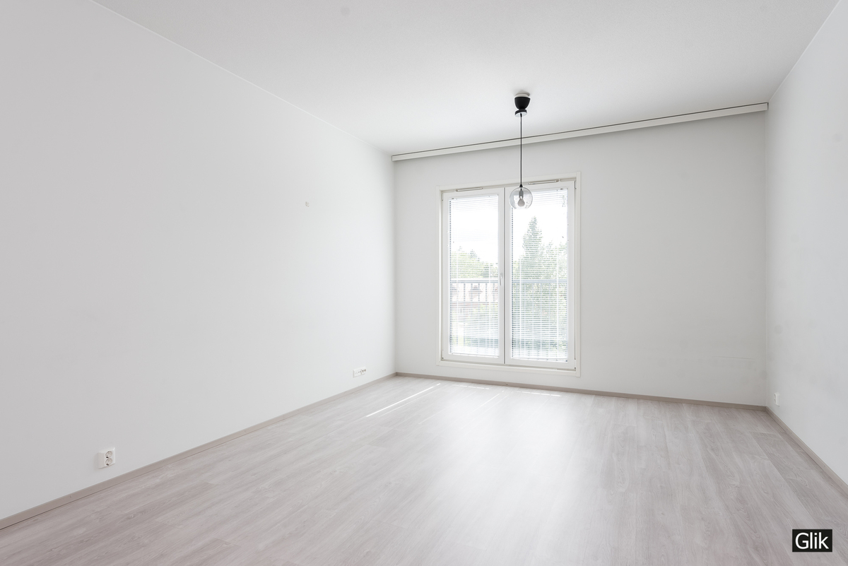 Väinönkuja 4, 33960 Pirkkala, Kyösti