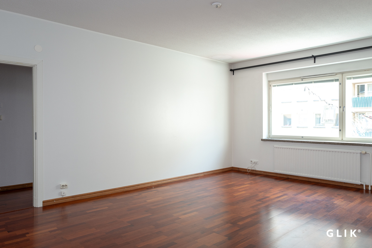 Tuomiokirkonkatu 17, 33100 Tampere, Kyttälä