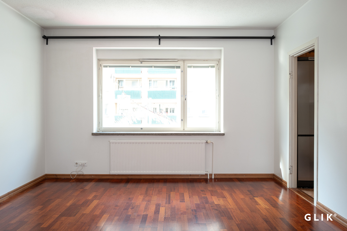 Tuomiokirkonkatu 17, 33100 Tampere, Kyttälä