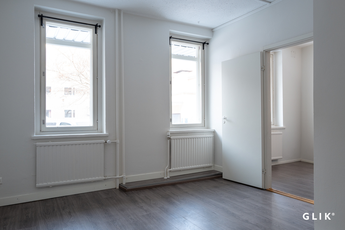 Itsenäisyydenkatu 12-14, 33500 Tampere, Sorsapuisto