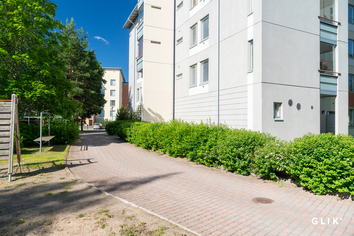 Siirtolapuutarhankatu 12, 33900 Tampere, Hatanpää