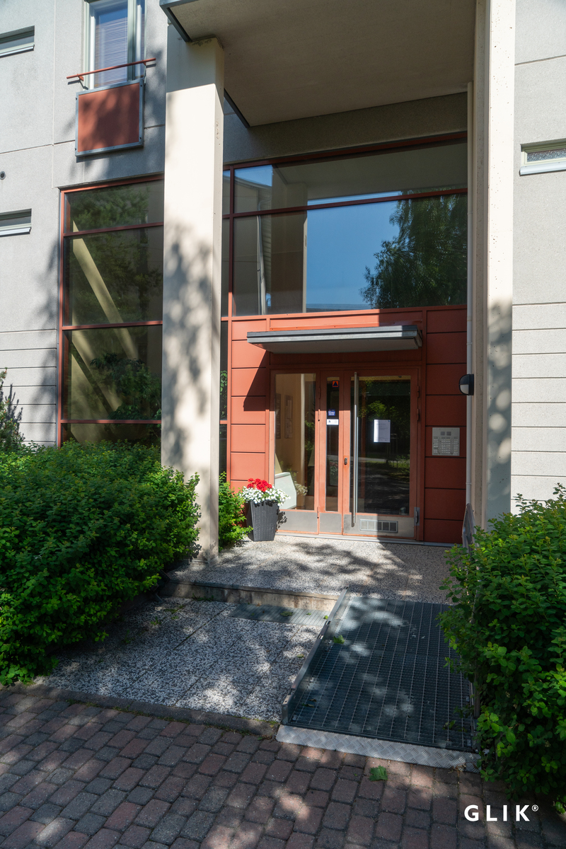 Siirtolapuutarhankatu 12, 33900 Tampere, Hatanpää
