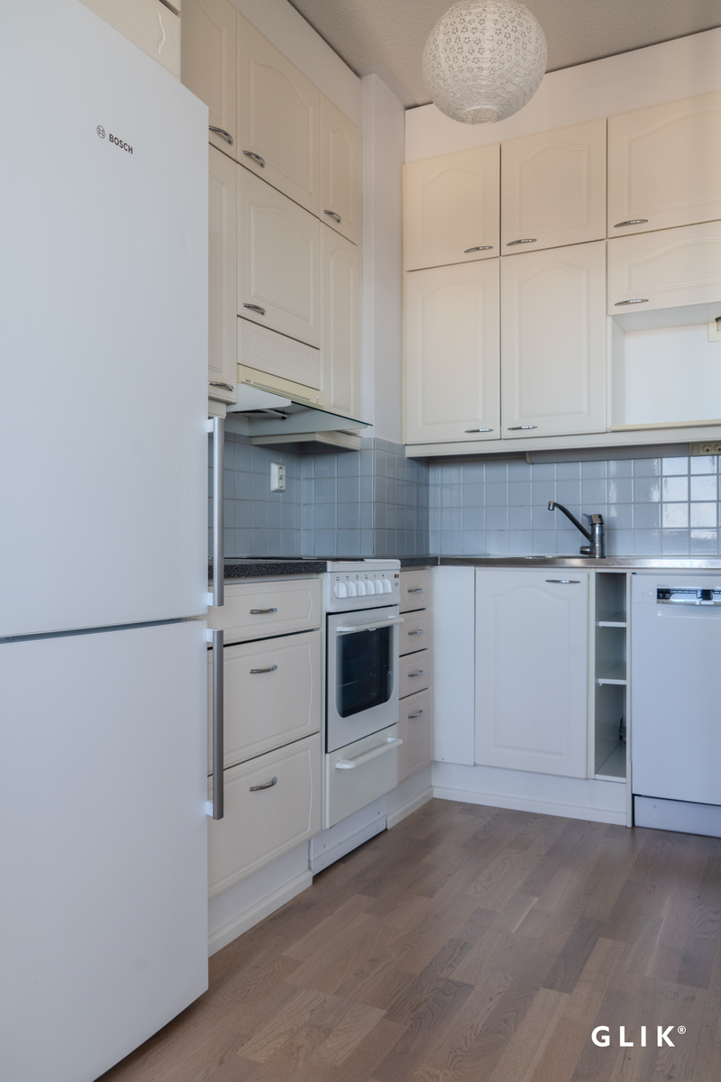 Siirtolapuutarhankatu 12, 33900 Tampere, Hatanpää
