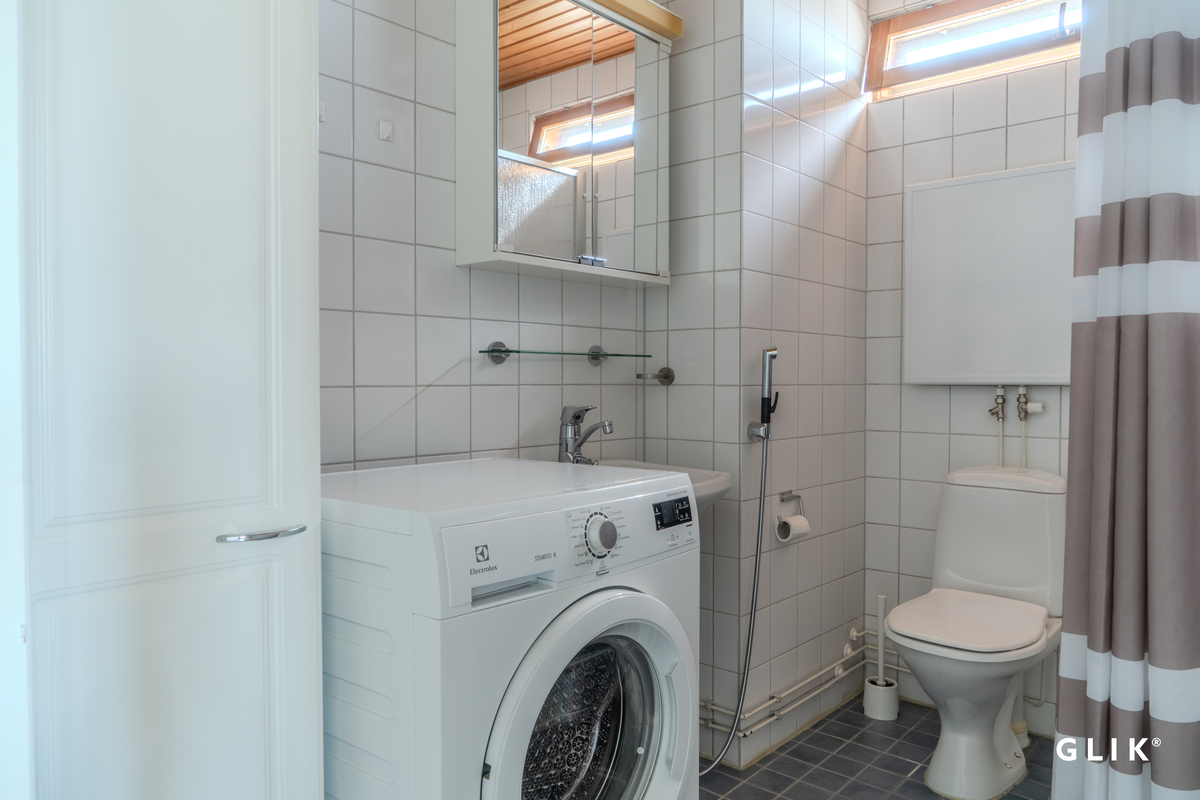 Siirtolapuutarhankatu 12, 33900 Tampere, Hatanpää