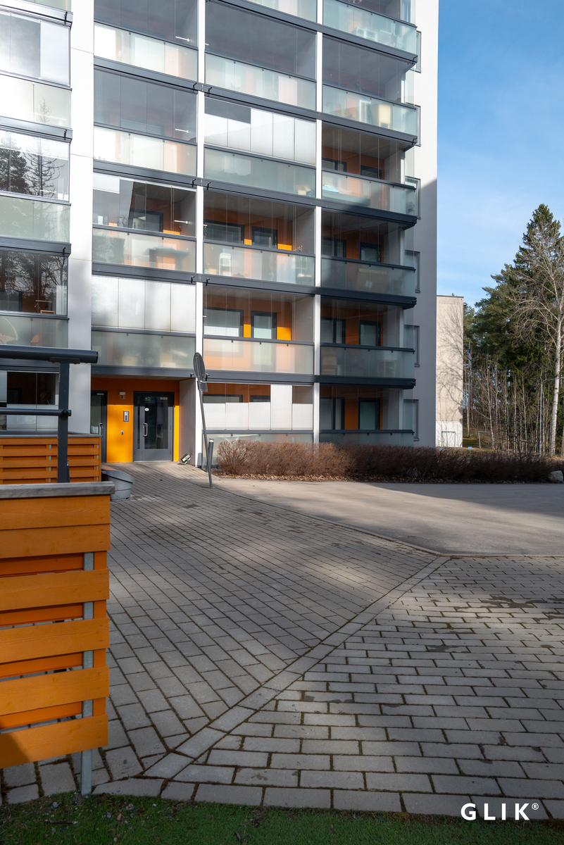 Läpikäytävänkuja 2, 33950 Pirkkala, Nuoliala