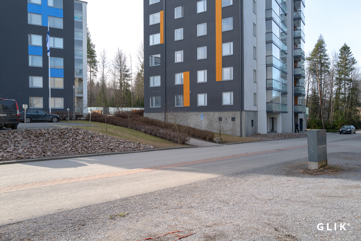 Läpikäytävänkuja 2, 33950 Pirkkala, Nuoliala