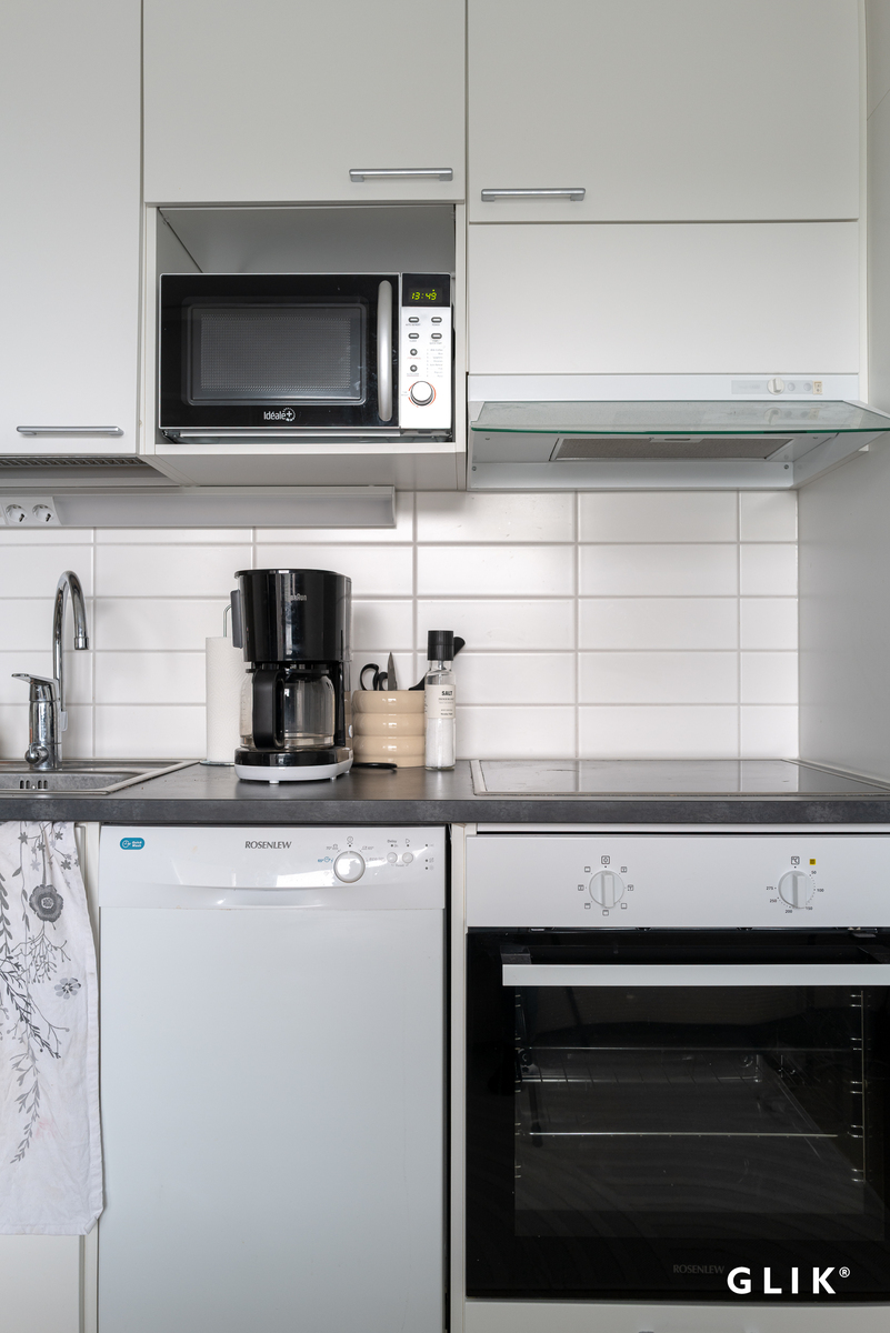 Läpikäytävänkuja 2, 33950 Pirkkala, Nuoliala