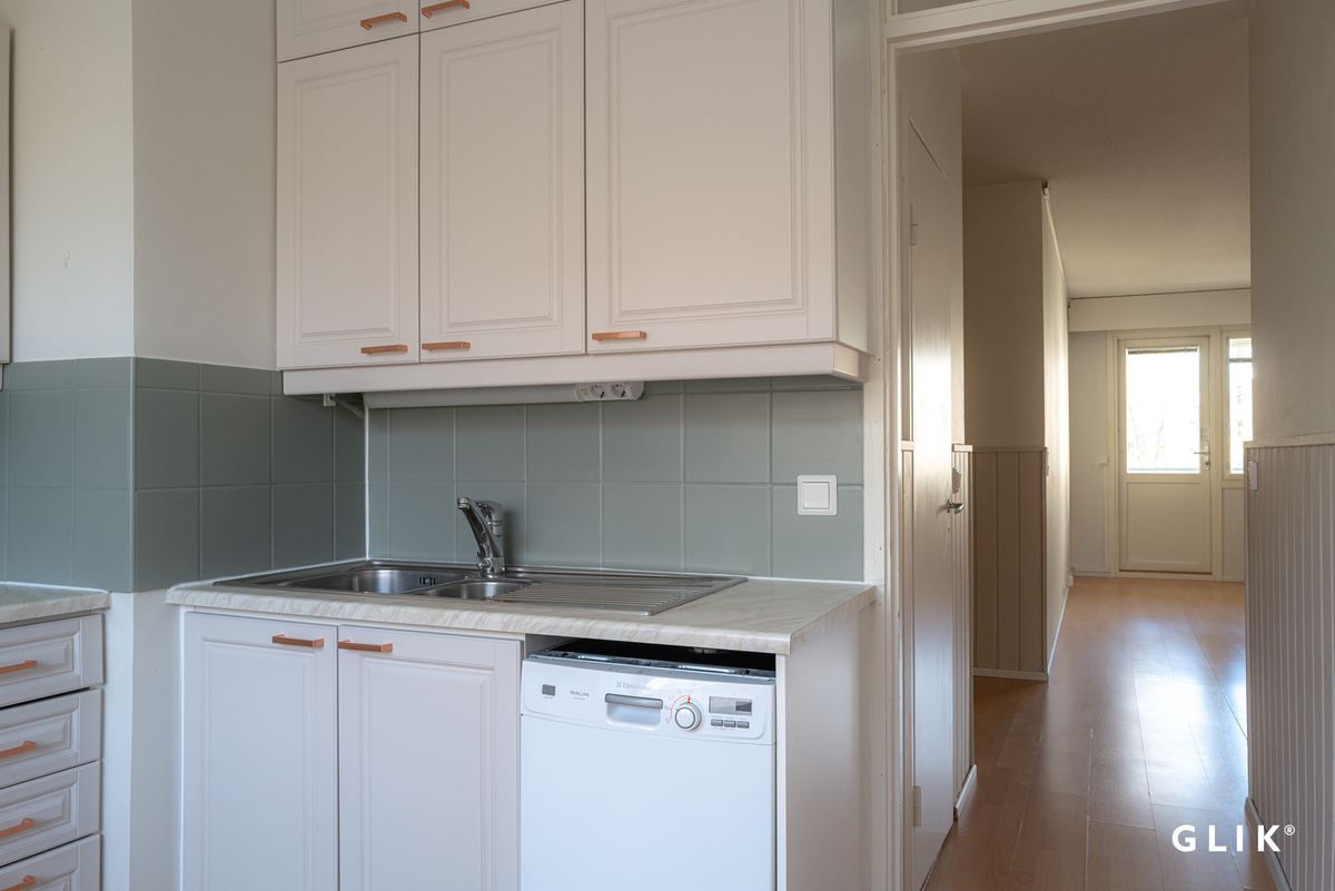 Saarenvainionkatu 13, 33710 Tampere, Kaukajärvi