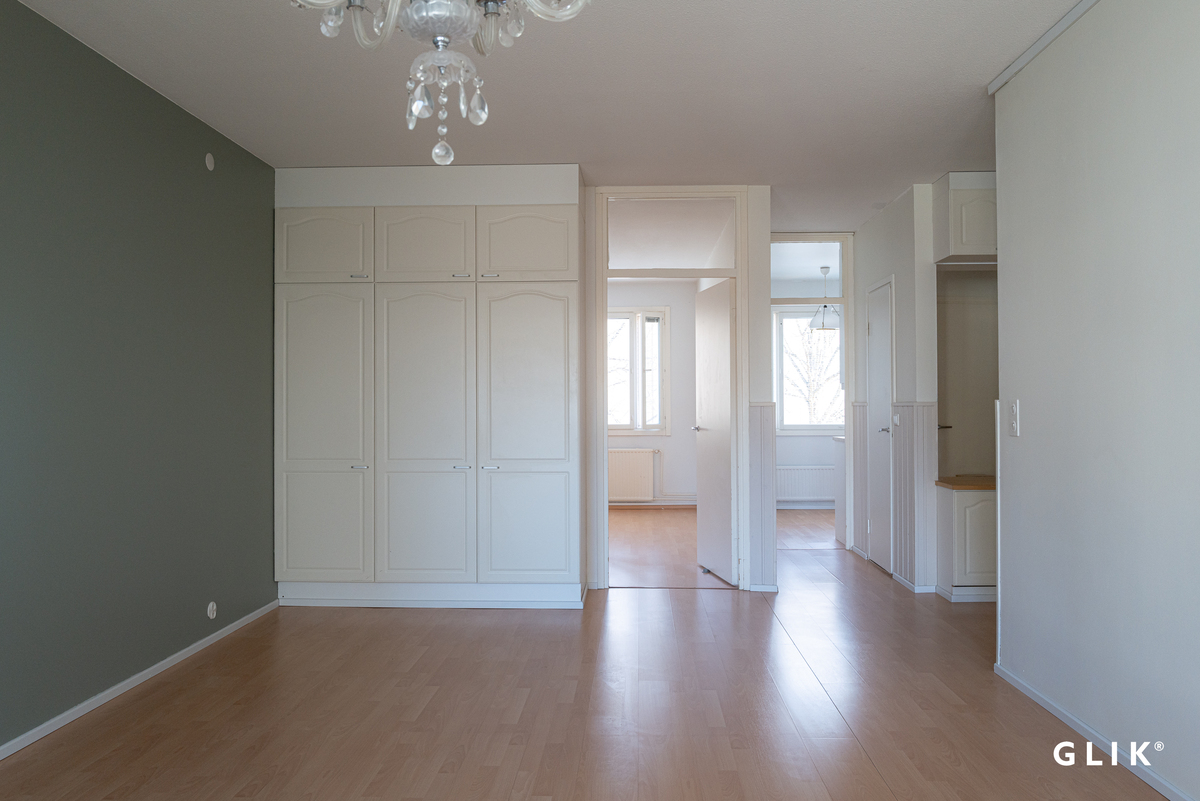 Saarenvainionkatu 13, 33710 Tampere, Kaukajärvi