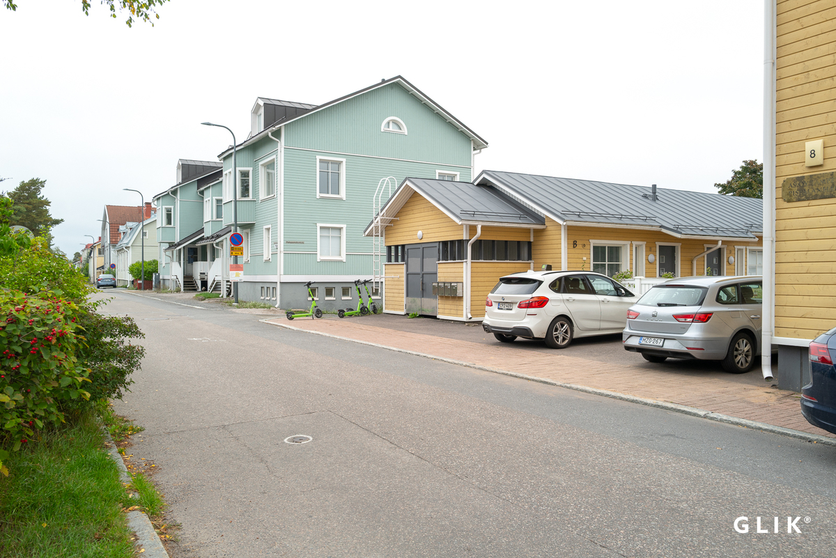 Pispalanharju 8, 33230 Tampere, Pispala