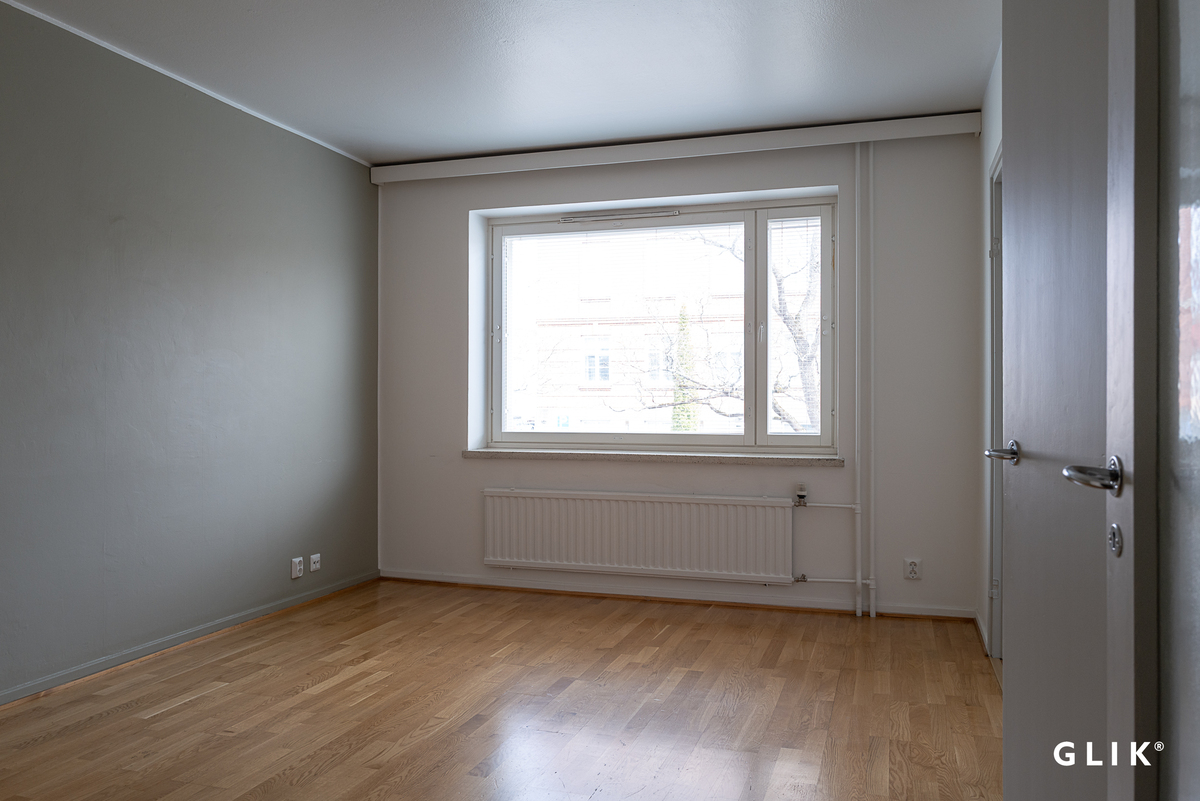 Rautatienkatu 4, 33100 Tampere, Keskusta