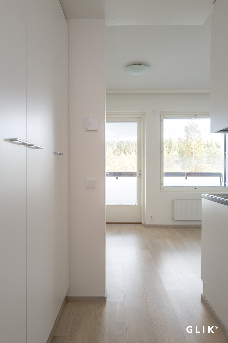 Läpikäytävänkuja 2, 33950 Pirkkala, Nuoliala