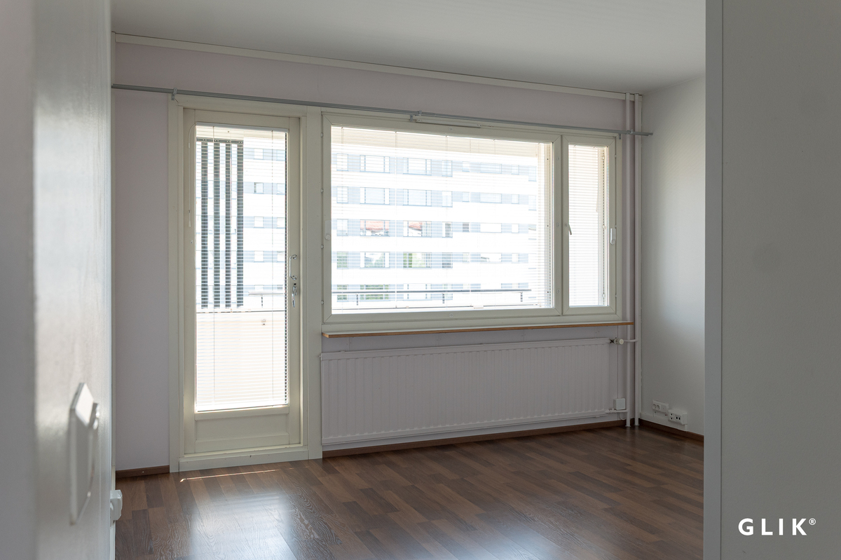 Mustanlahdenkatu 18, 33210 Tampere, Amuri