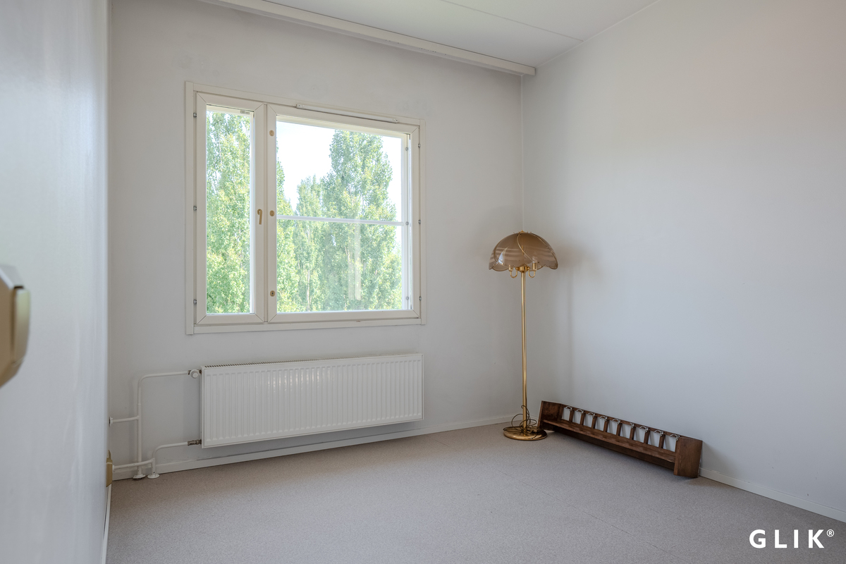 Karosenkatu 3, 33710 Tampere, Kaukajärvi