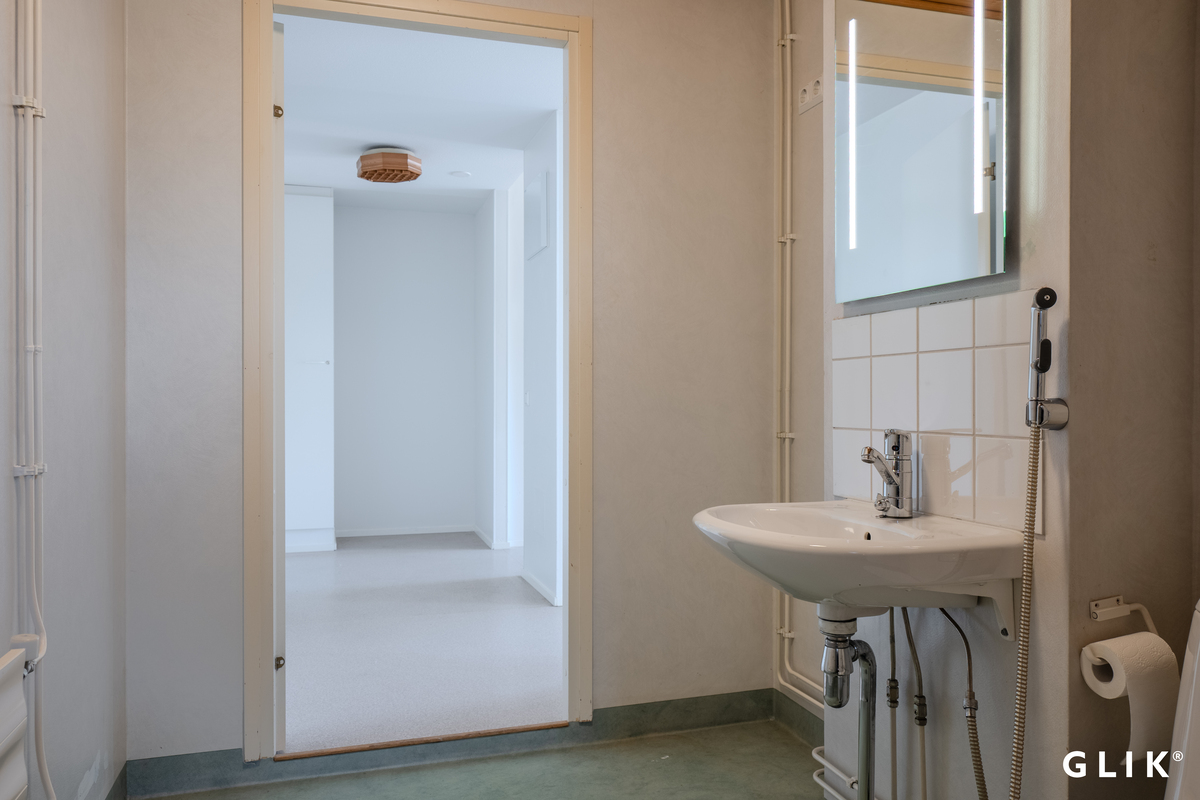 Karosenkatu 3, 33710 Tampere, Kaukajärvi