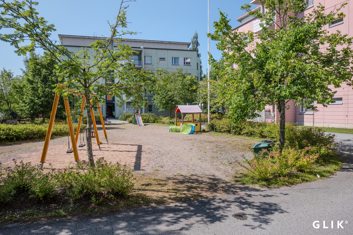Karosenkatu 3, 33710 Tampere, Kaukajärvi
