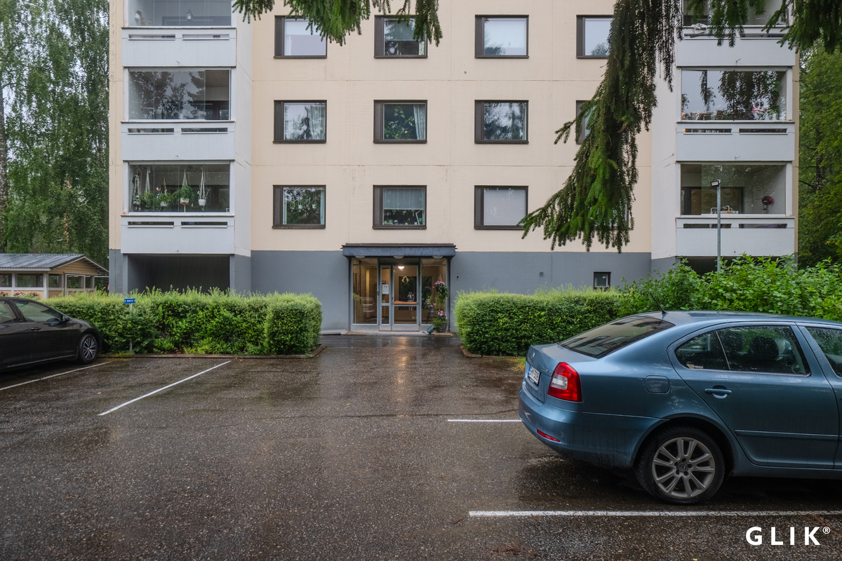 Karjalantie 7, 37600 Valkeakoski, Ulvajanniemi