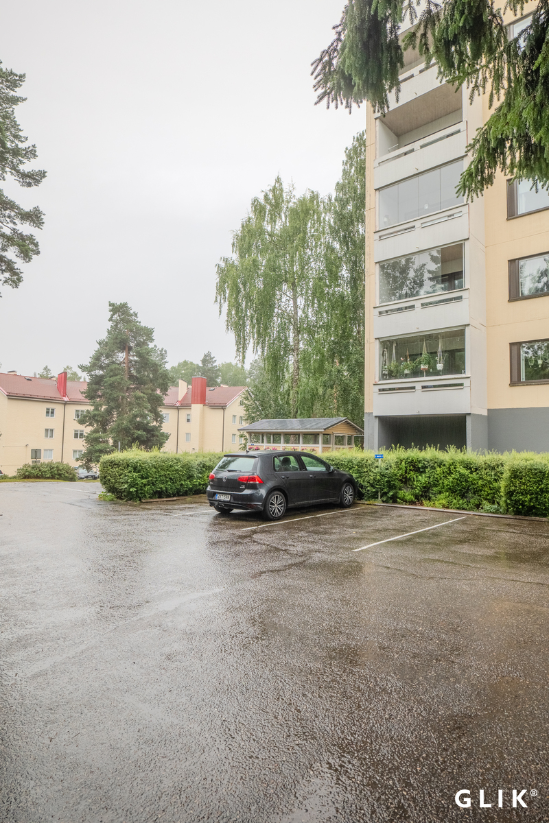 Karjalantie 7, 37600 Valkeakoski, Ulvajanniemi