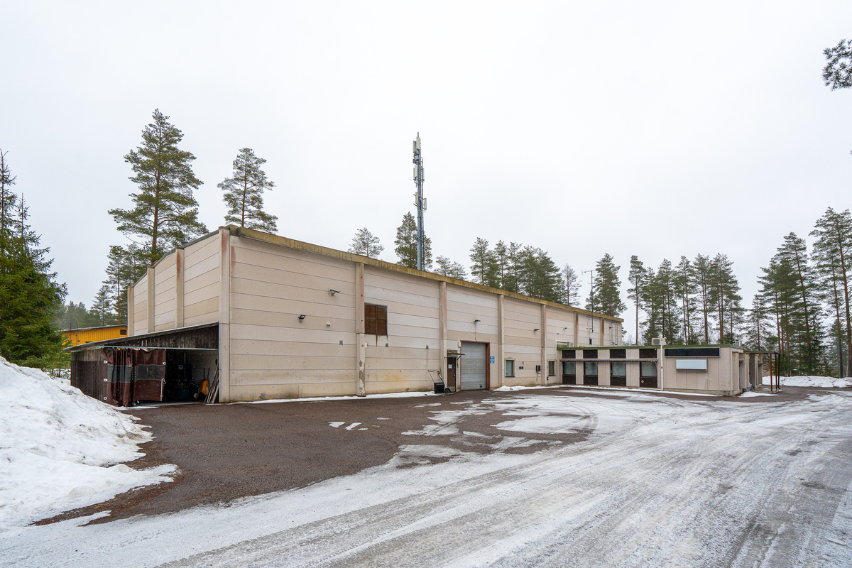 Kaukoilantie 7, 7 x HALLITILAA