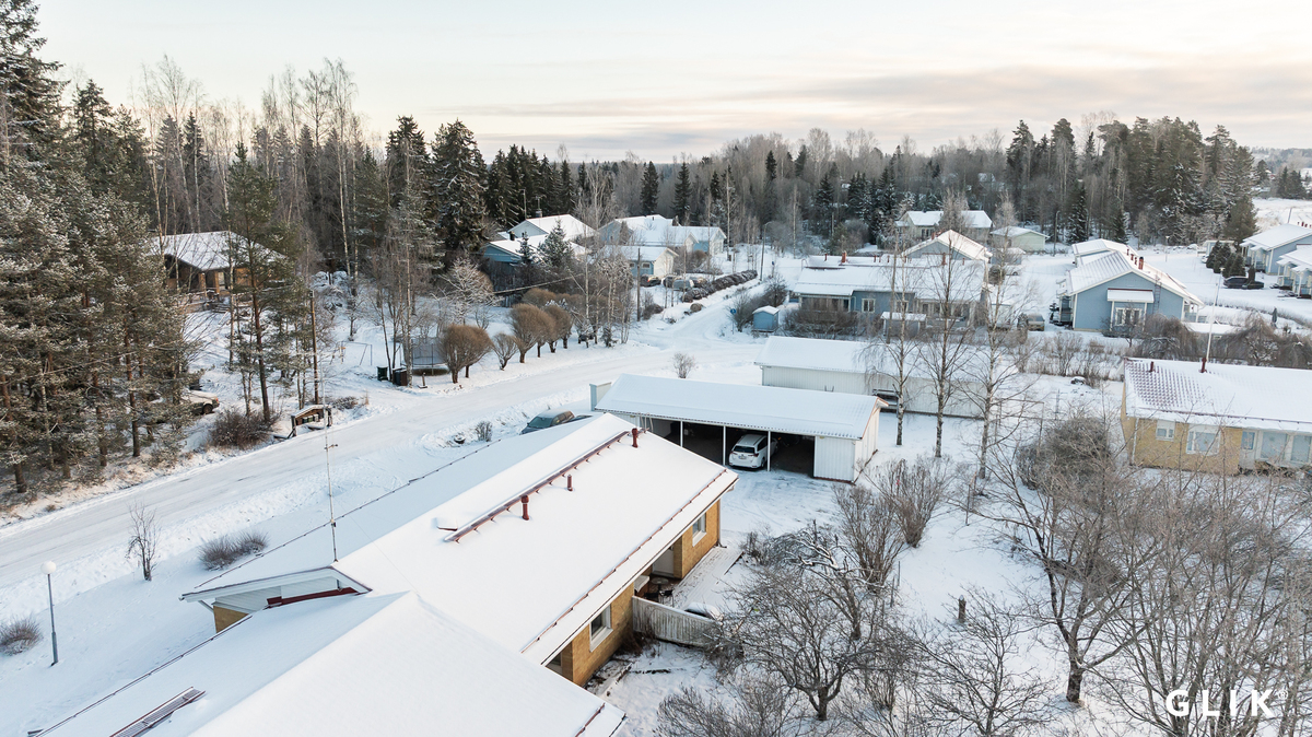 Aurinkorinne 3, 37470 Vesilahti, Kirkonkylä