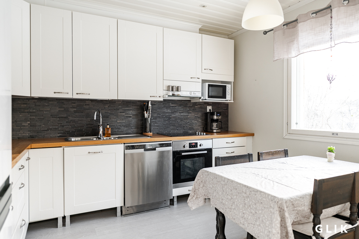Aurinkorinne 3, 37470 Vesilahti, Kirkonkylä