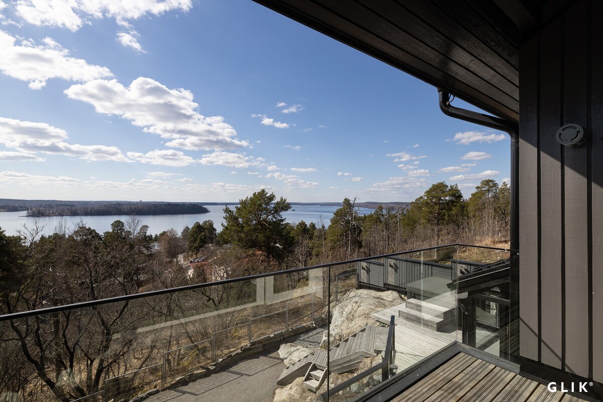 Töyräskatu 12, 33240 Tampere, Tahmela