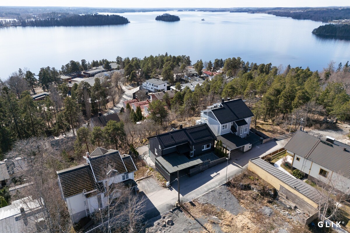 Töyräskatu 12, 33240 Tampere, Tahmela