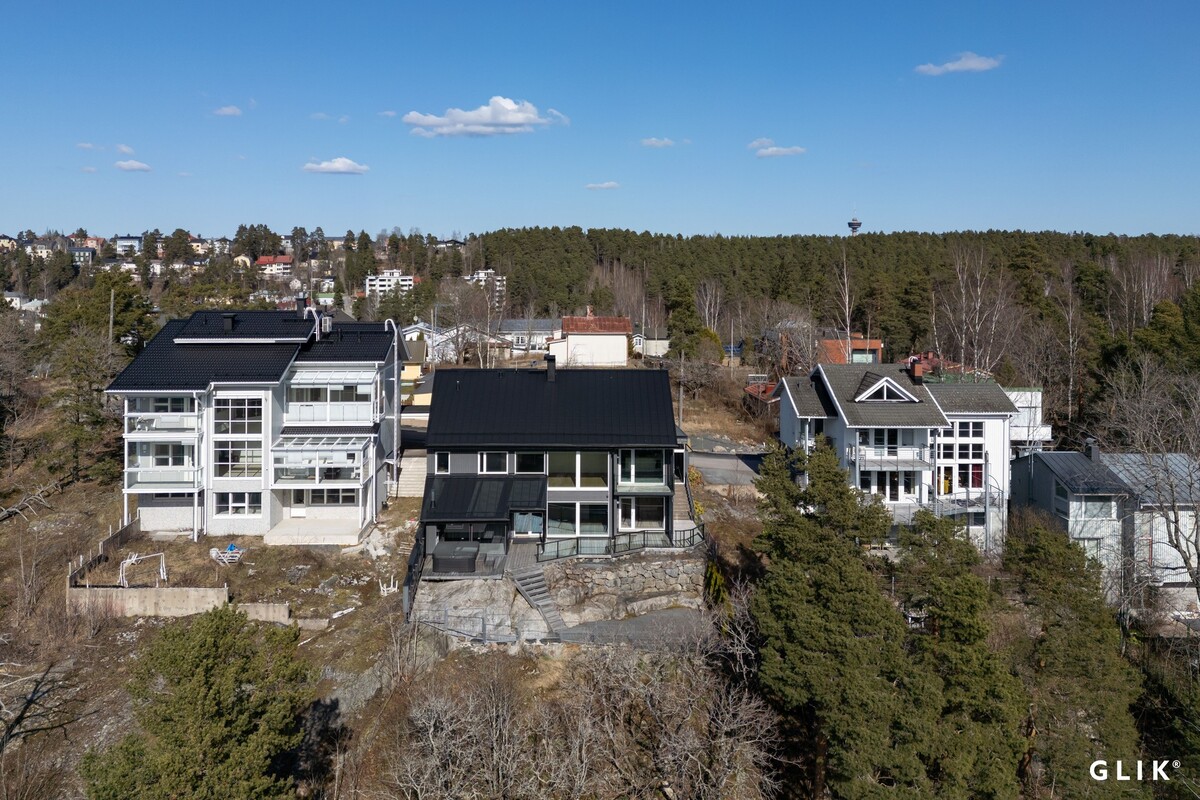 Töyräskatu 12, 33240 Tampere, Tahmela