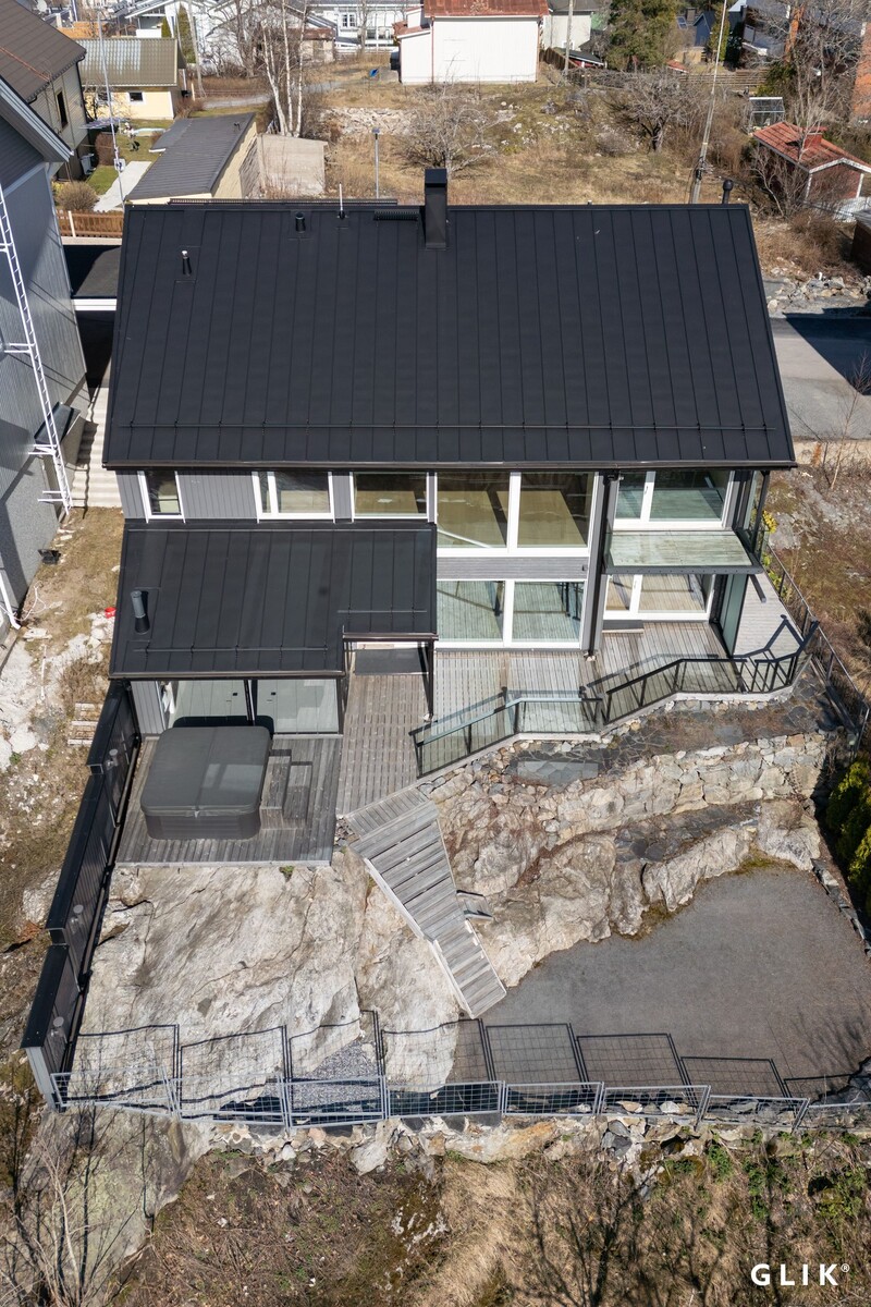 Töyräskatu 12, 33240 Tampere, Tahmela