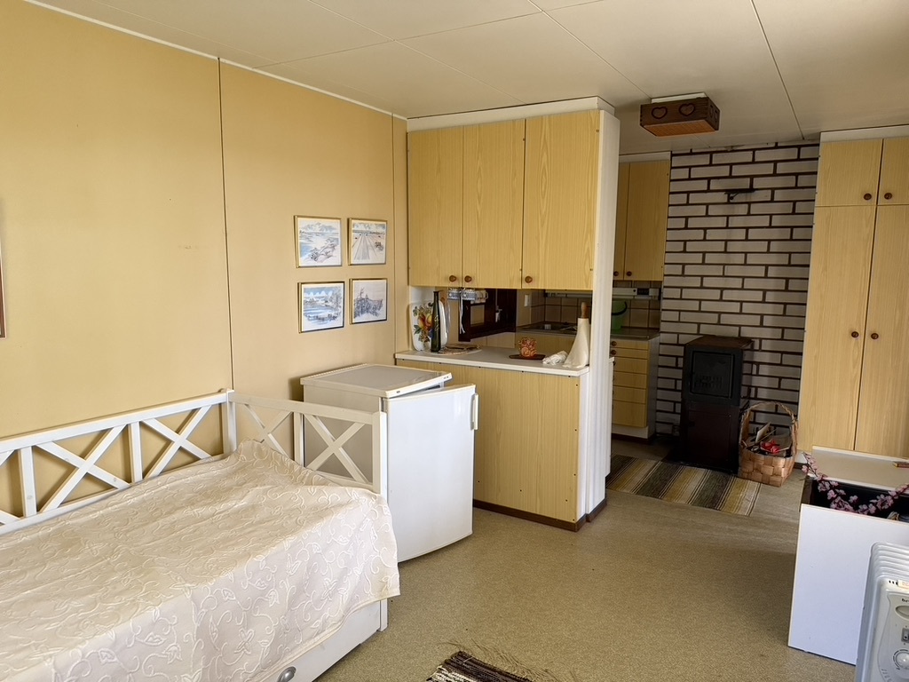 Kiukkaanniemi 63, 34260 Tampere, Kapee