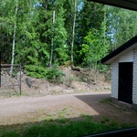 Näkymä sisäpihan puoleen makuuhuoneen ikkunasta
