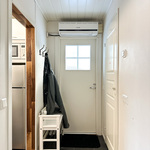 Ilmalämpöpumppu eteisessä