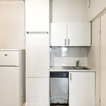 Keittiössä astianpesukone