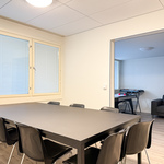 Taloyhtiössä kerhotila, jota pystyy varaamaan omaan käyttöön