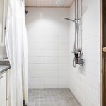 Remontoitu kylpyhuone