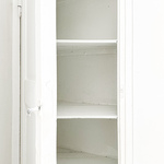 Ihastuttavat vanhan ajan kaapistot.