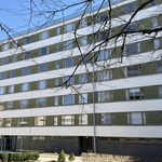 Julkisivu