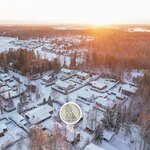 Saunakallion juna-asemalle on n. 700 m.