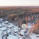 Metsäiset ulkoilureitit lähtevät käytännössä kotiovelta.
