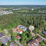 Vehkojan koulu n. 1,4 km. Hyvinkään sairaala n. 800 m. 
