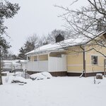 Talo on valmistunut 1957, oma tontti 768 m2, pieni autotalli.