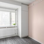 Etupihan puoleinen makuuhuone