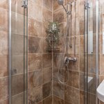 Taittuvat suihkuseinät