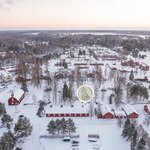 K-Supermarket n. 600 m.