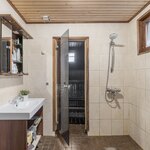 Kylpyhuone ja sauna on remontoitu v. 2006