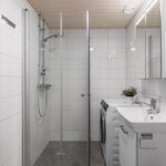 Kylpyhuone on remontoitu linjasaneerauksen yhteydessä viime vuonna.