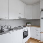 Keittiöön saa halutessaan asennettua astianpesukoneen.