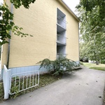 Julkisivu