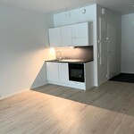 Huone+avokeittiö